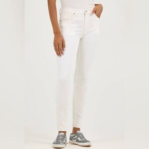 Lee Women’s Legendary Skinny Jean